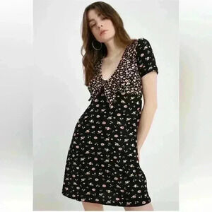 Topshop Floral Tea Dress with bow. Size 10